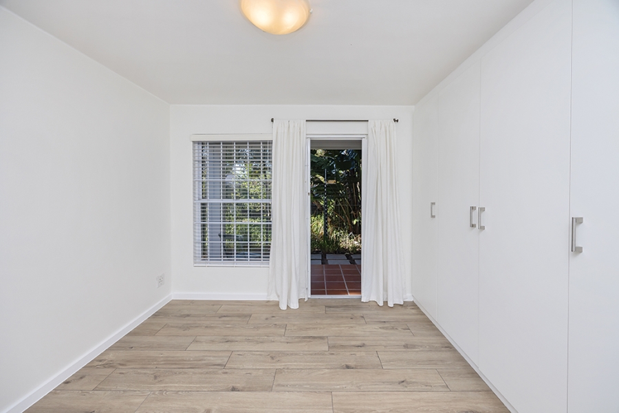 To Let 2 Bedroom Property for Rent in Rondebosch Western Cape